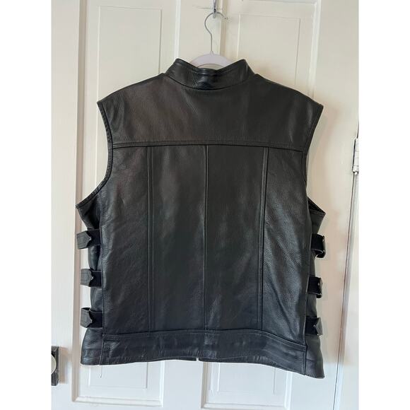 Lion Lifes Adventures leather motorcycle leather black vest proof strap style XL - Picture 2 of 8
